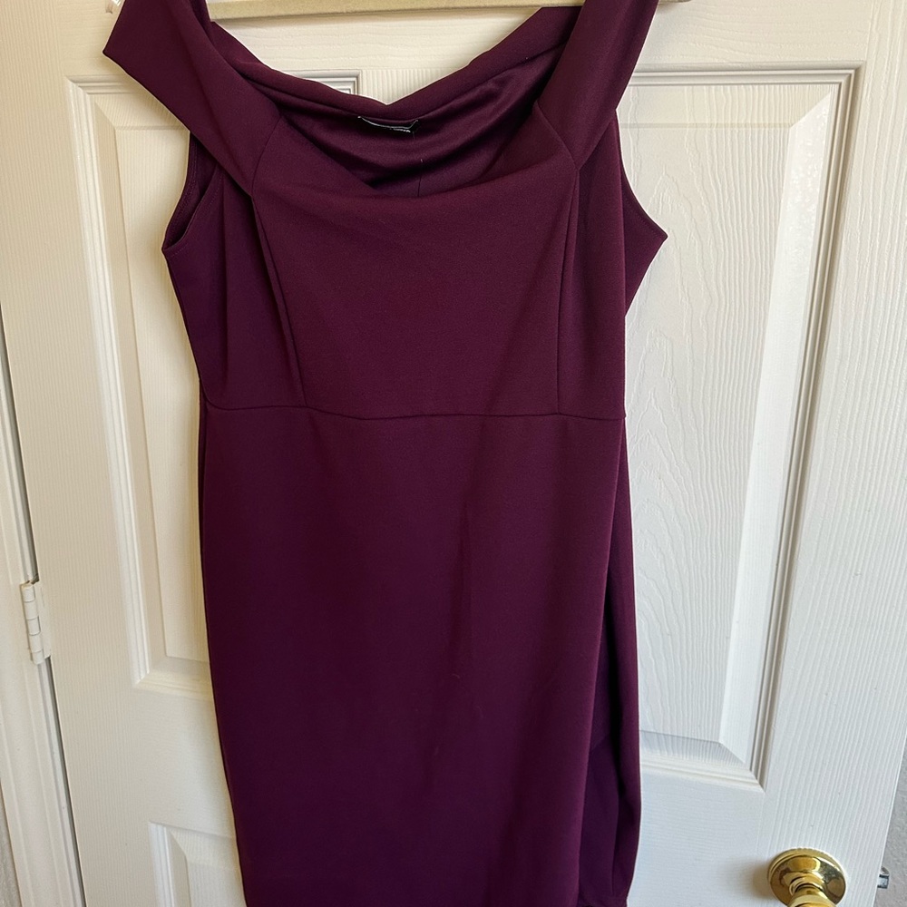 Various dresses - Picture 4 of 11